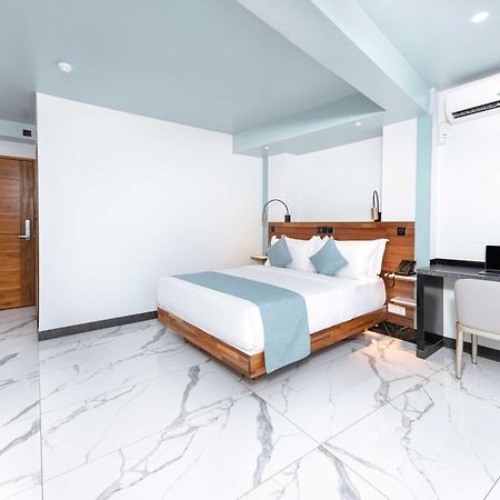 Marukab Plaza Hotel Male Exterior photo
