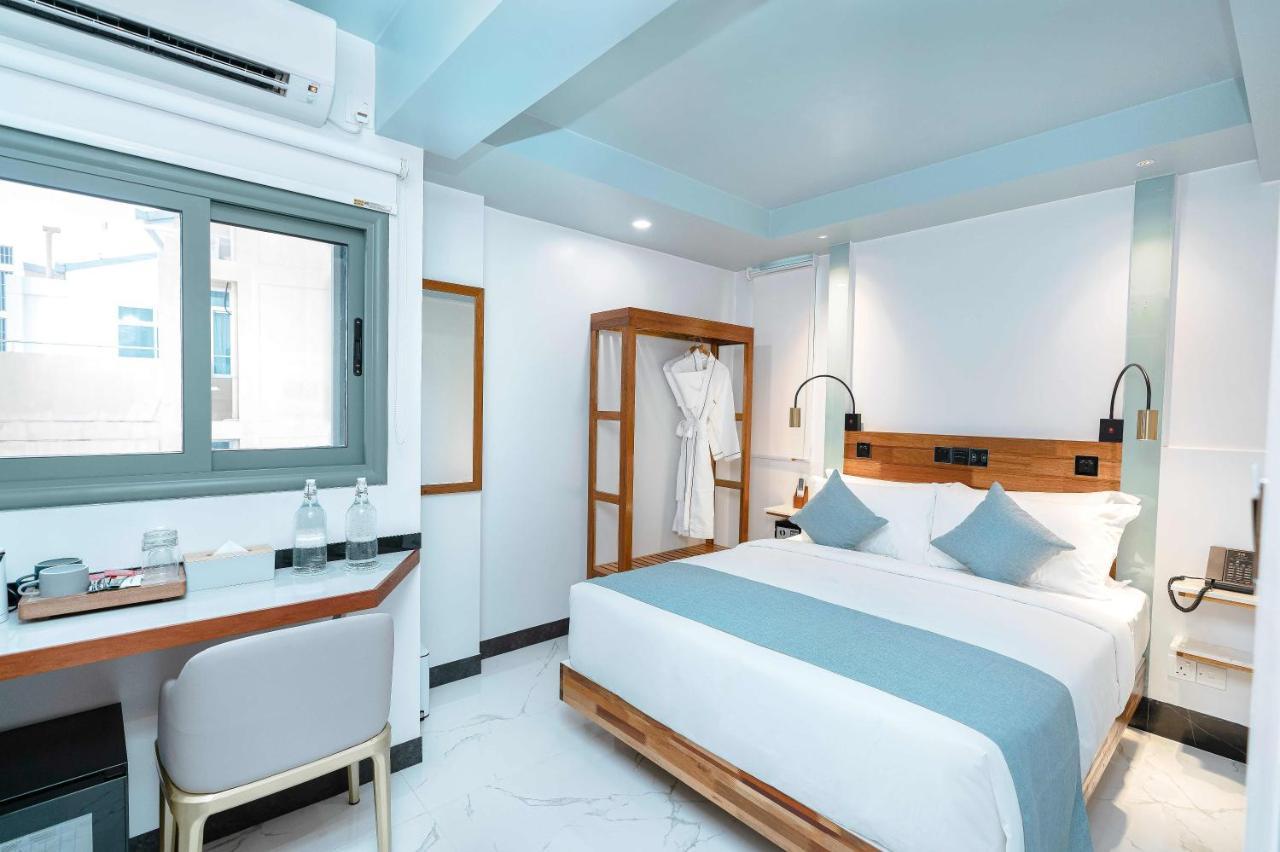 Marukab Plaza Hotel Male Exterior photo