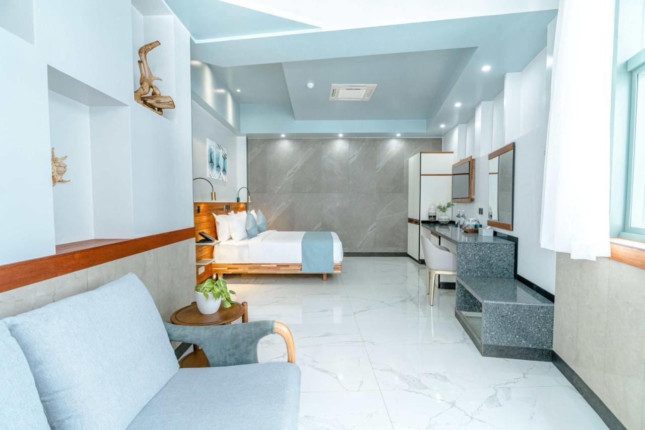 Marukab Plaza Hotel Male Exterior photo